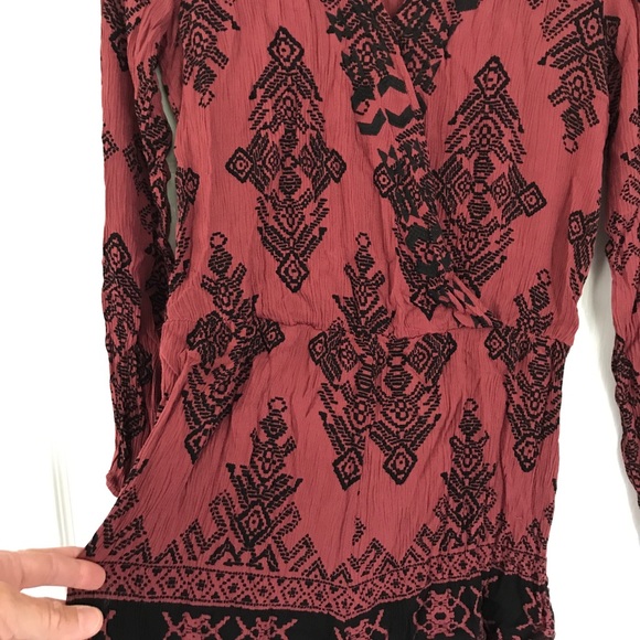 Cute tribal print jumper - Picture 2 of 5